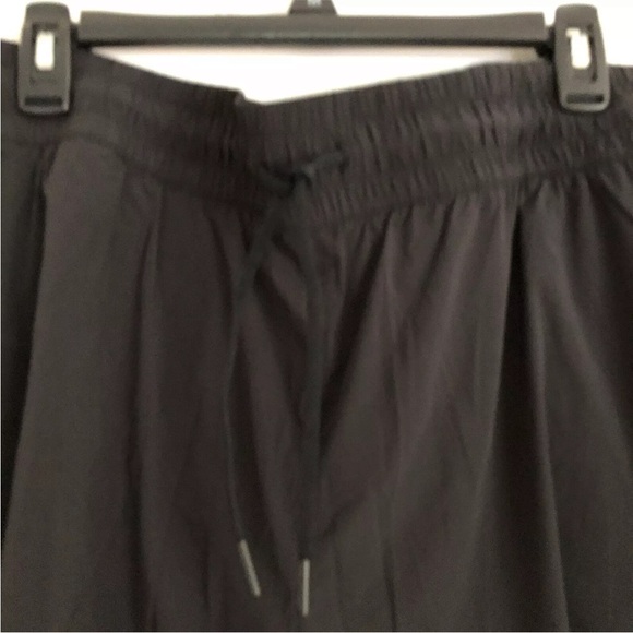 Spyder Active Women's Short Size XXL Black Inner Short, Cell Phone Pocket,(2X) - Picture 5 of 8